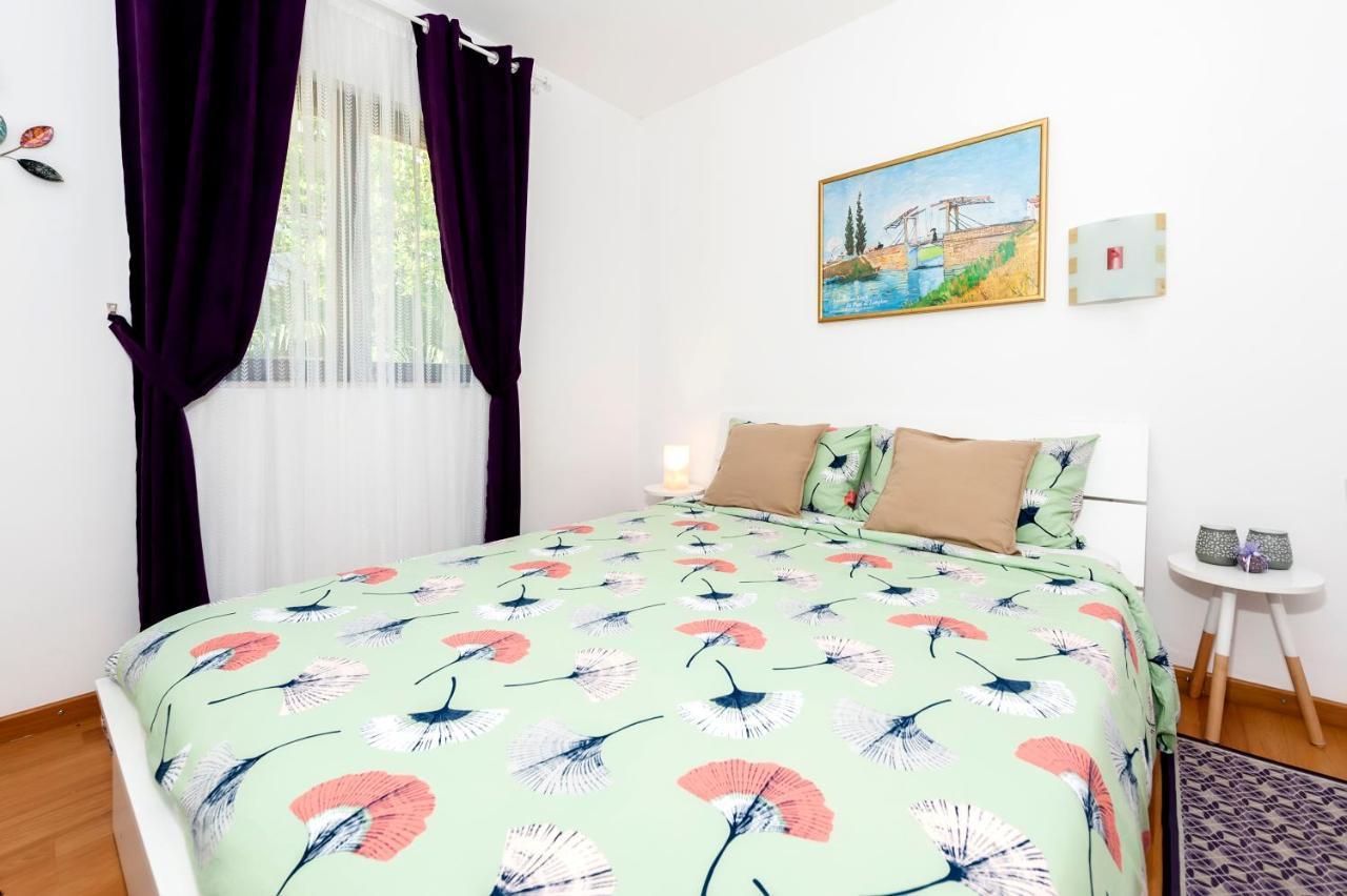 Apartments Aja And Stefy Rovinj Kültér fotó