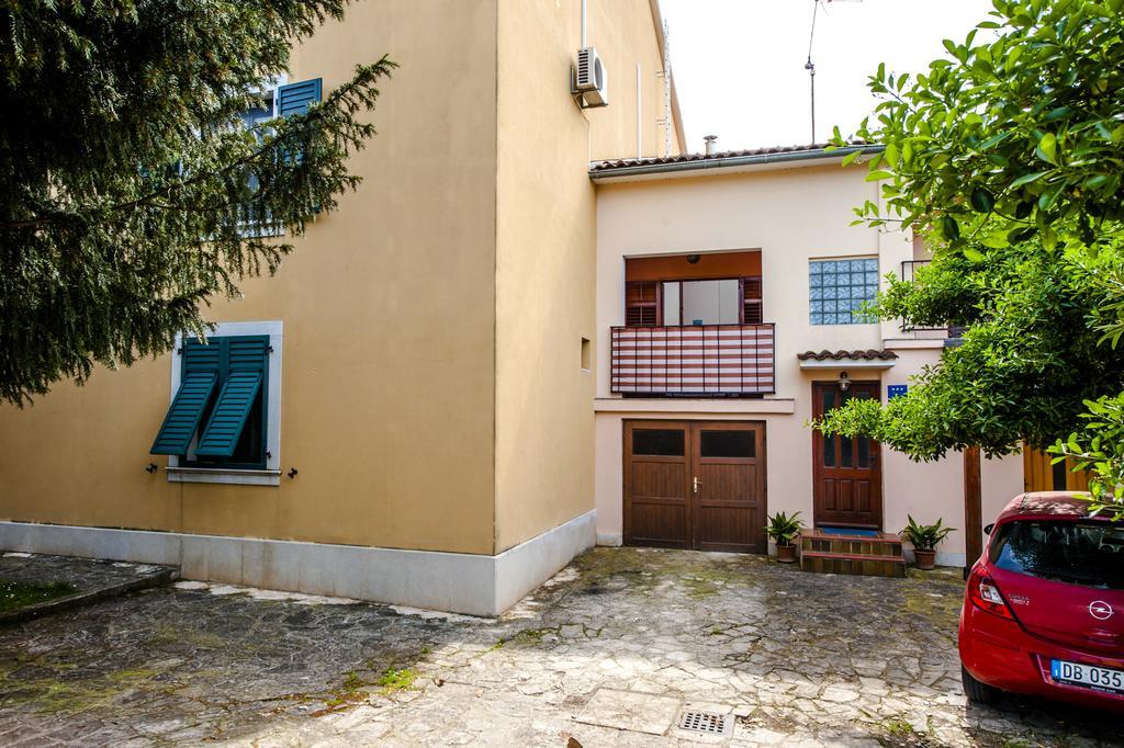 Apartments Aja And Stefy Rovinj Kültér fotó